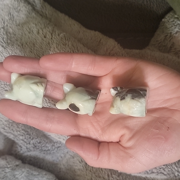 Caribbean calcite bunnies! - Picture 4 of 4